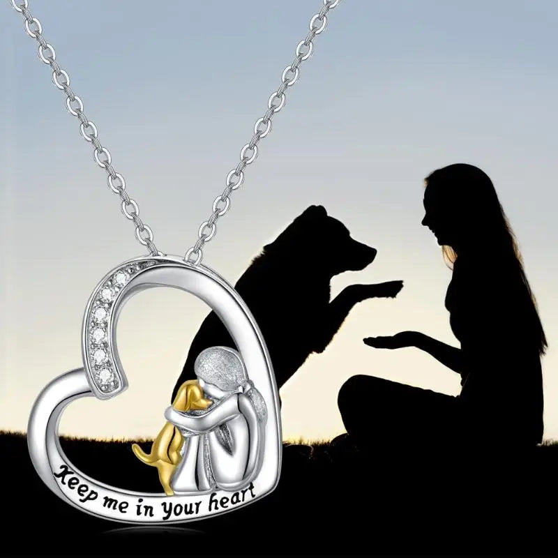 Collar de plata con corazón, perro y circonitas
